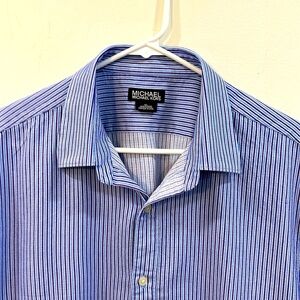 Michael Kors long sleeve button down shirt 
100% Cotton Size XL